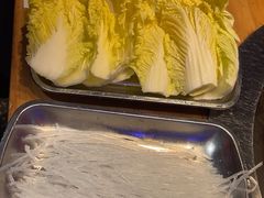 -山河屯铁锅炖·非遗东北菜(南山店)