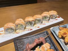 -鸟鸣门屋台料理(金帝银泰店)