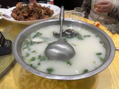 -雪湖煜辰鱼头老店(雪野湖店)