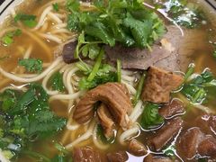 -小马牛肉面·牛骨熬制(南京博物院店)