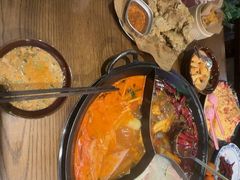 -萍姐火锅·公路夜市(南京弘阳广场店)