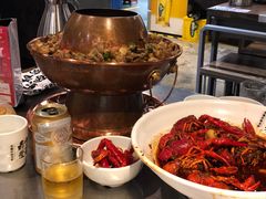 -龙巢盱眙龙虾·牛蛙·烧烤宵夜(八卦岭店)