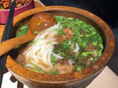 花溪牛肉粉-山石榴·贵州菜(丰盛里店)