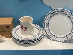 -乐蓬马歇百货公司(Rive Gauche)