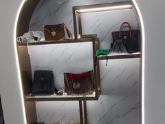 -聚云奢二手奢侈品黄金手表包包回收·中古店(上海店)