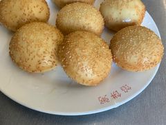 芝麻空心饼-馅饼粥·百年传承 since1926(中山路店)