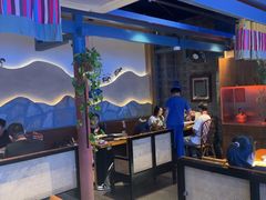 -老牌坊云南鱼豆花火锅(哈西万达店)