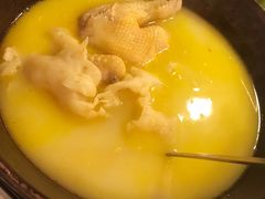 -鲜入围煮花胶鸡海鲜火锅