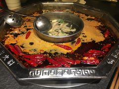 -锅首鲜品火锅(鸳鸯店)