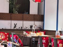 -尚尚仙·酸汤猪手·猪肚鸡火锅(华联万柳购物中心店)