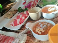 -小龙坎火锅(湖滨银泰in77店)