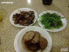 小菜-老班长手工灌汤包老店(东山店)