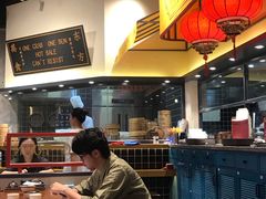 -龍堂蟹黄小笼包(万家丽店)
