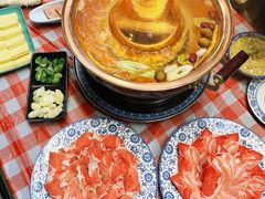 -一只羊·铜锅涮羊肉烧烤