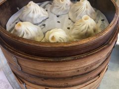 蟹粉小笼包-绿波廊(豫园店)