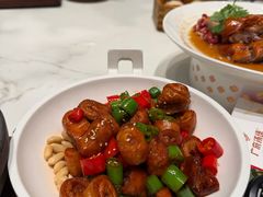 -广府汤语·靓汤·早茶·小粤菜(仁恒梦店)