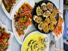 -覃记海鲜美食餐厅