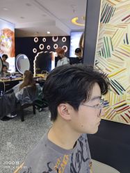 -藤野造型·烫·染发型设计店