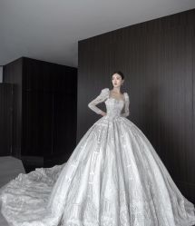 -艾米丽婚纱礼服