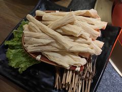 -湊湊火锅·茶憩(东城万达店)