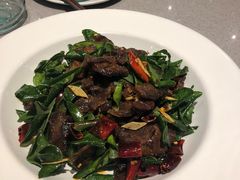 柠檬叶牛干巴-半山腰·云南菜(侨福芳草地店)