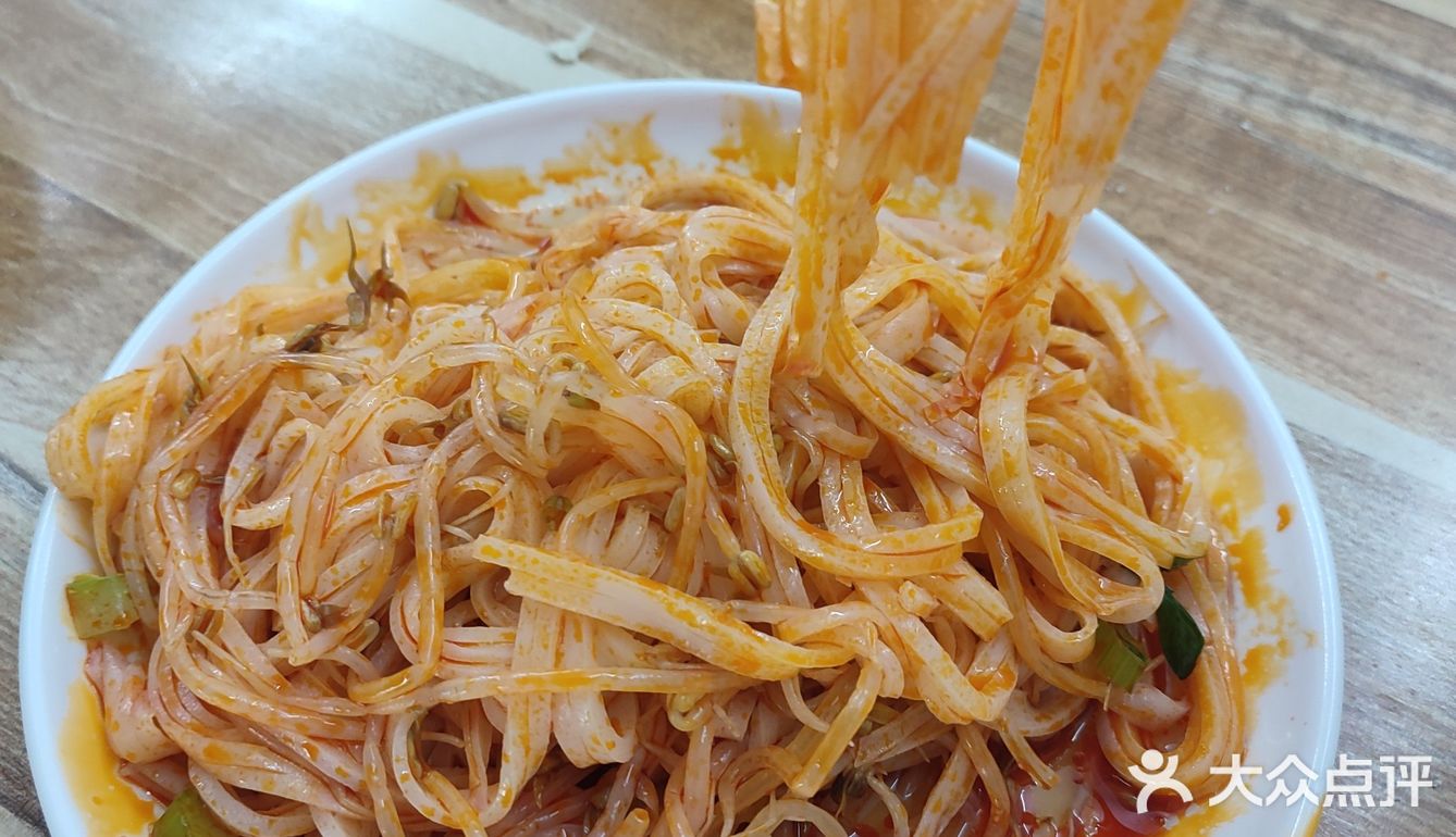 早慈巷现蒸米皮，吃过不后悔