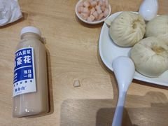 -李与白包子铺(桐梓林店)