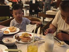 -东方红海鲜百汇(国际大厦店)