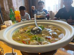-头上红煨盐鸡·非遗院子餐厅