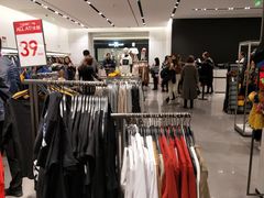 -ZARA(熙地港店)