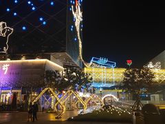 -宝龙城(杭州滨江店)