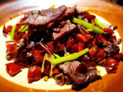 -野山舂·贵州现舂酸汤牛肉(东山店)