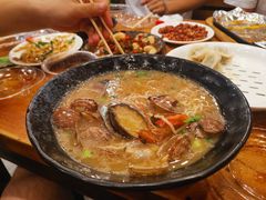 海鲜大侠面-老东镇啤酒屋海鲜加工·蒸汽海鲜·海鲜烧烤(台东店)