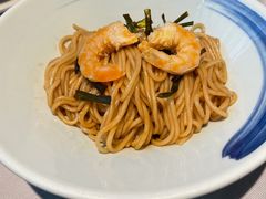 开洋葱油拌面-屋里厢上海菜馆