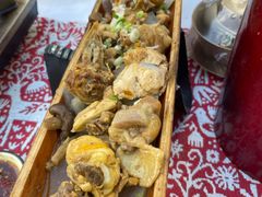 -刘姐啤酒鱼民族演艺餐厅(西街总店)