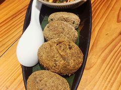 -野山舂·贵州现舂酸汤火锅(鸿通城店)