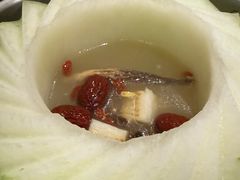 -得意咚瓜·顺德鱼生·冬瓜火锅(深圳首店)