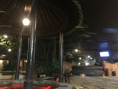 -泉城欧乐堡戏水湾艺术养生温泉