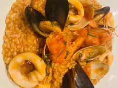 -港丽餐厅(高德置地店)