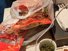 咸蛋黄肉松酥-纯心饼店(源溪店)