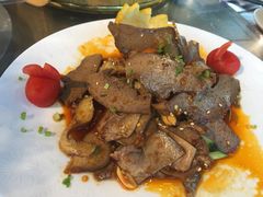 -花溪雨·森林餐厅(石基店)