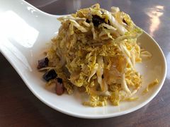 拌白菜海蜇-古北烤鸭王I古北水镇景区店
