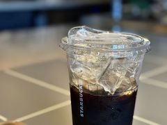 -星巴克臻选(上海中环广场2F店)