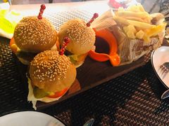 -麦落精酿啤酒餐吧(先农大院店)