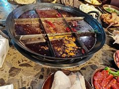 -正南齊北重庆老火锅(光华村直营店)
