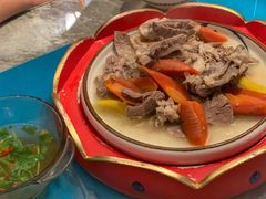察布查尔清炖羊羔肉-一个勺子新疆锡伯主题私房菜(红墙巷49号院店)