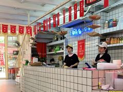 -三镇卤货二公司(汉街店)
