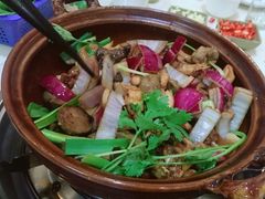 鸡煲-胡须佬鸡煲四季火锅(龙珠大道店)