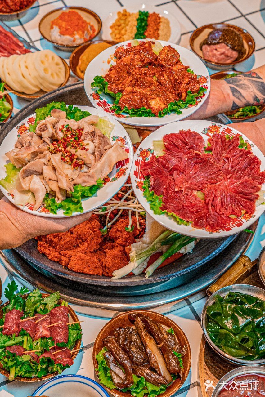 重庆超火的排队王强势入驻简阳啦！