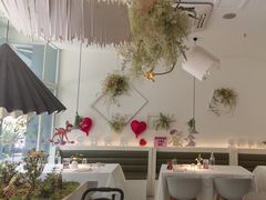 -春树下·树屋花房西餐厅(罍街AS1980店)